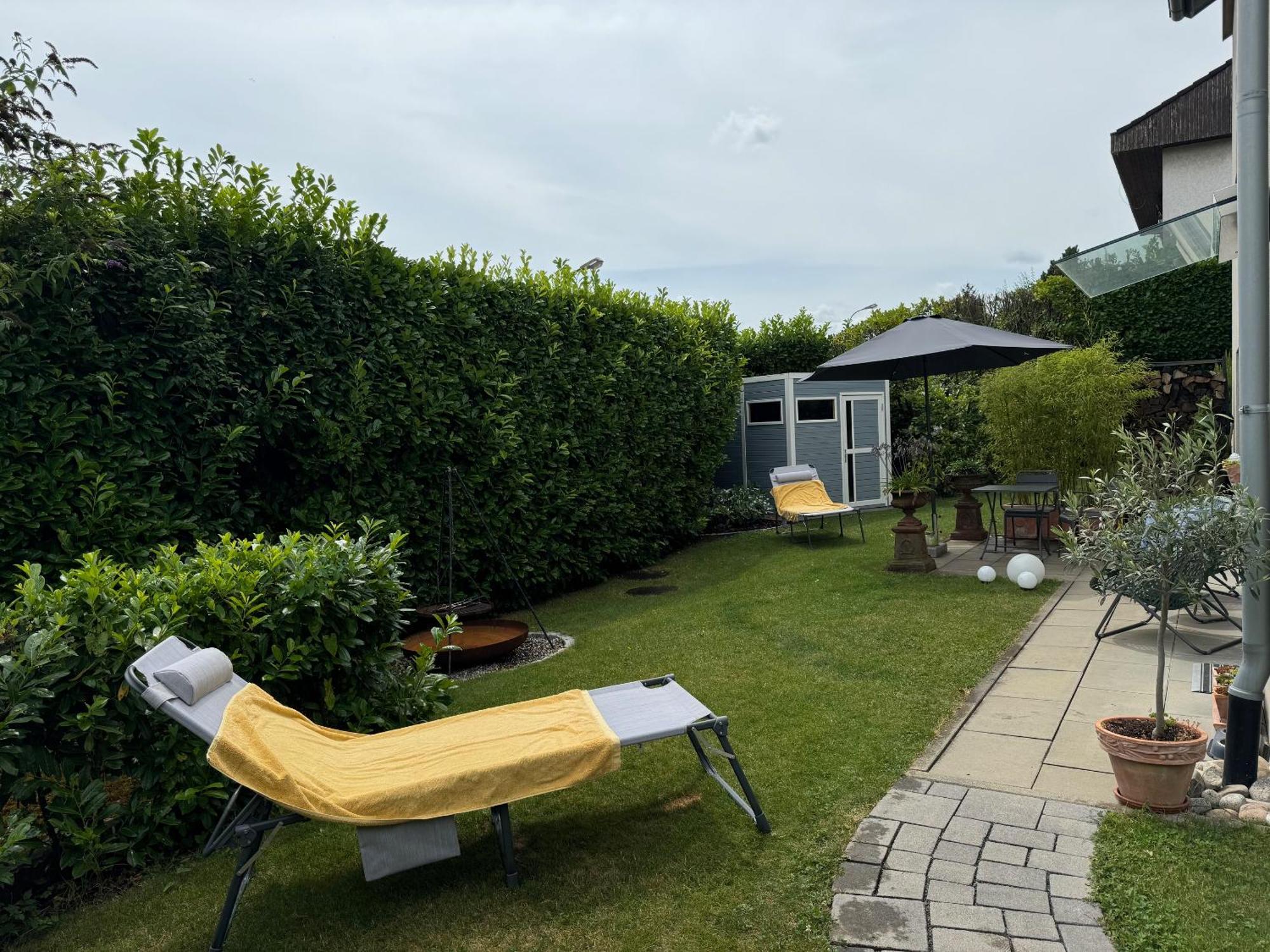 Schoene Wohnung Mit Ausblick Und Gartensitzplatz Lörrach Extérieur photo
